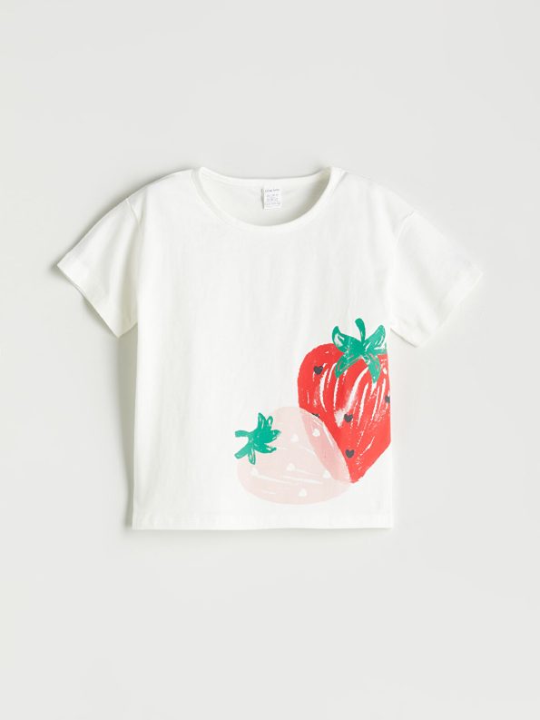 LCW Baby Off-White Strawberry Print T-Shirt and Shorts Set