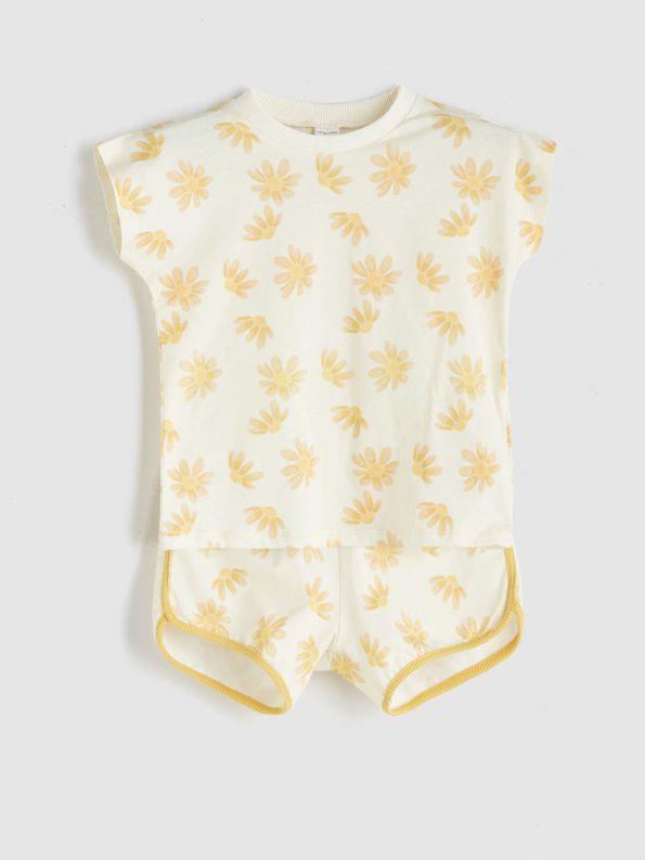 LCW Baby Floral T-Shirt and Shorts Set