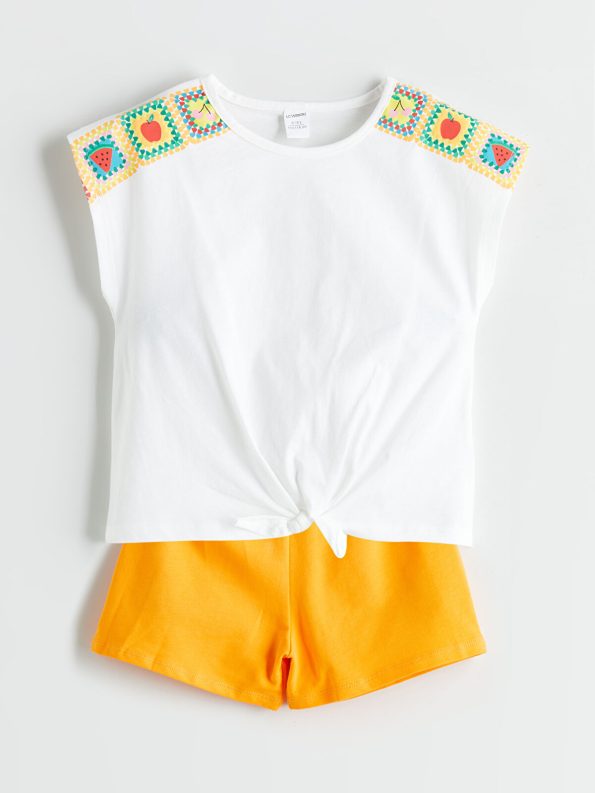 LCW Baby Cream Fruit Print Girls' Blouse and Shorts Set