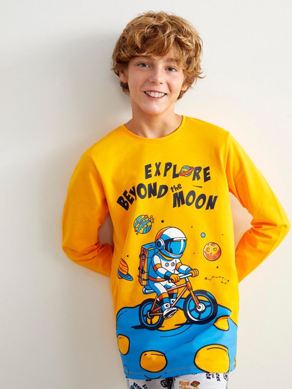 Boys' Tiger Print Crew Neck Sweatshirt