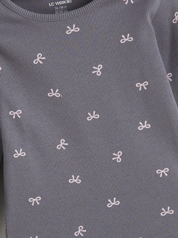 Self-Patterned Baby Girl Ankle Socks