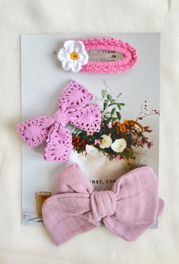 Lilac Knitted Flower Hair Clip Set