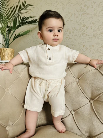 Muslin Fabric Pocketed Shorts with Wooden Button 2-Piece Set