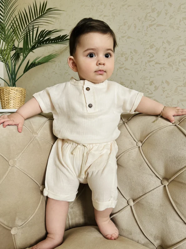 Muslin Fabric Pocketed Shorts with Wooden Button 2-Piece Set