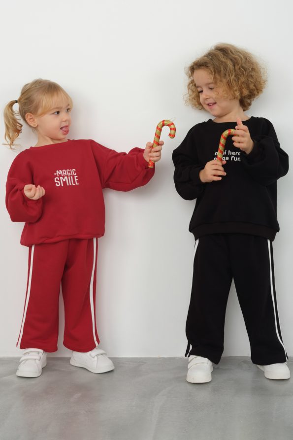 Embroidered Tracksuit Set Red