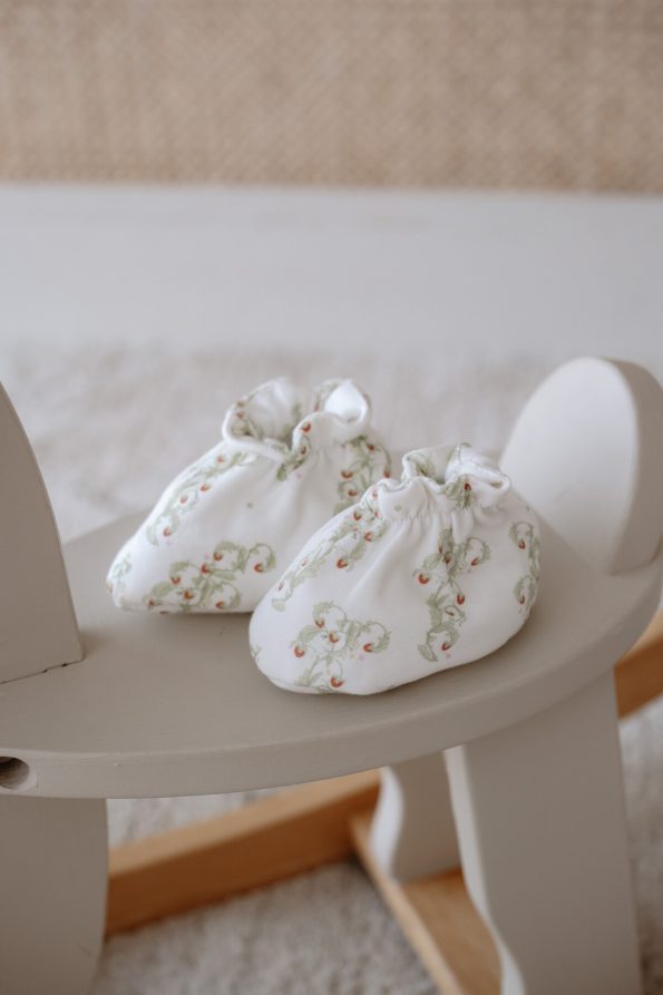 Baby Booties - Strawberry