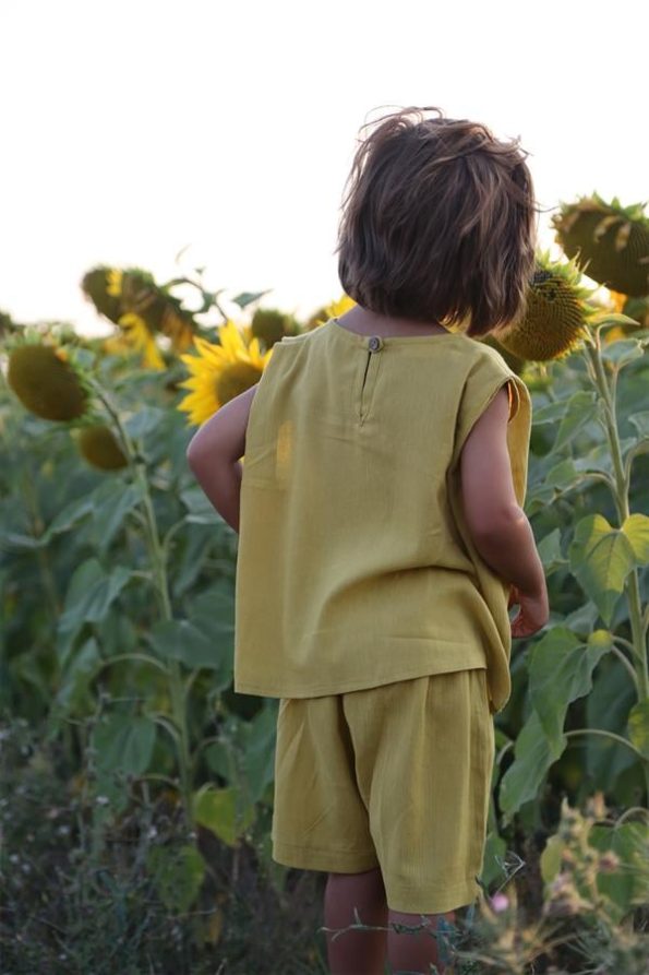 SOHO Olive Green Sleeveless Blouse + Bermuda Shorts
