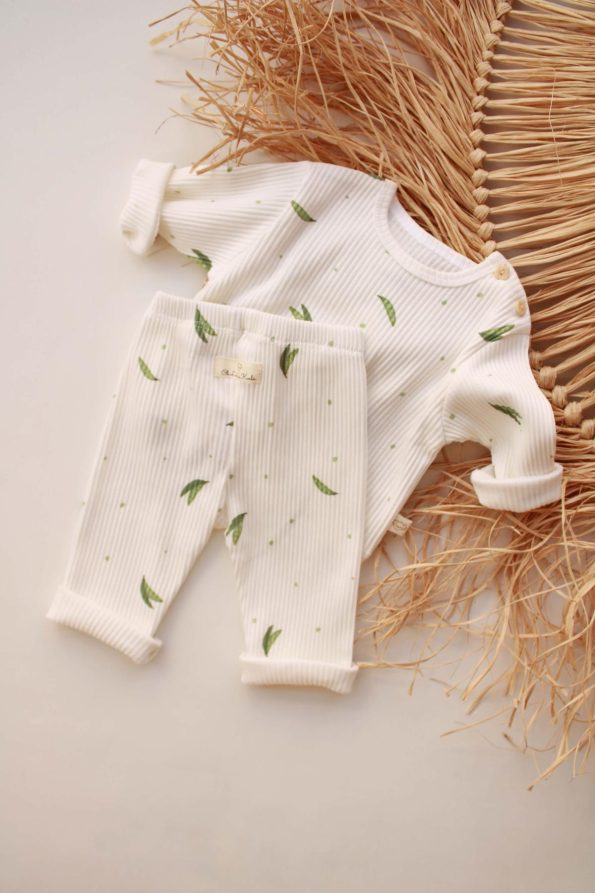 Sweet Pea Baby Top and Leggings Set