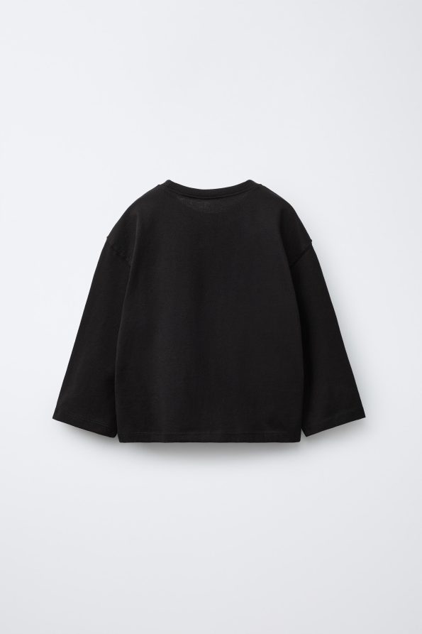 Basic Heart Embroidered T-Shirt