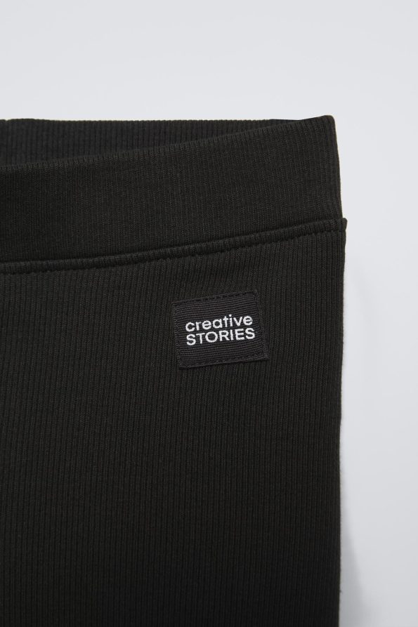 Ribbed Leggings with Label