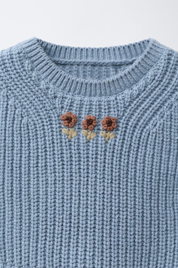 Embroidered Knit Vest and Check Shirt Set