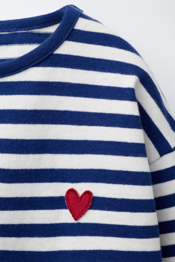 Heavy Fabric Heart Patch Striped T-Shirt