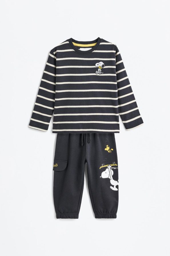 Snoopy Peanuts™ T-Shirt and Cargo Pants