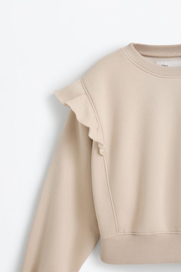 Ruffled Sweatshirt