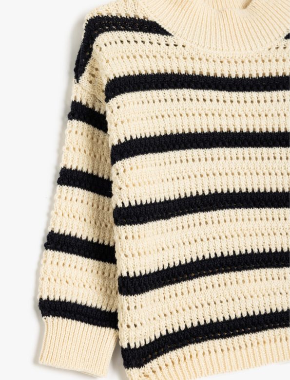 Girls' Long Sleeve Crew Neck Cotton Blend Crop Sweater