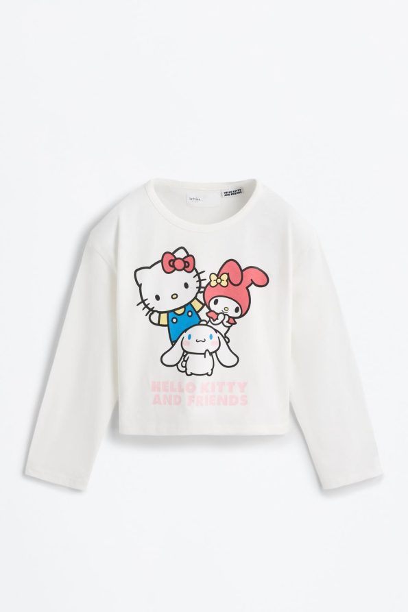 Hello Kitty ©SANRIO Long Pajama Set