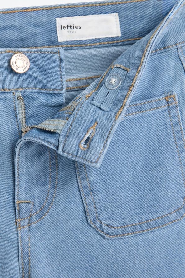 Pocket Flared Jeans