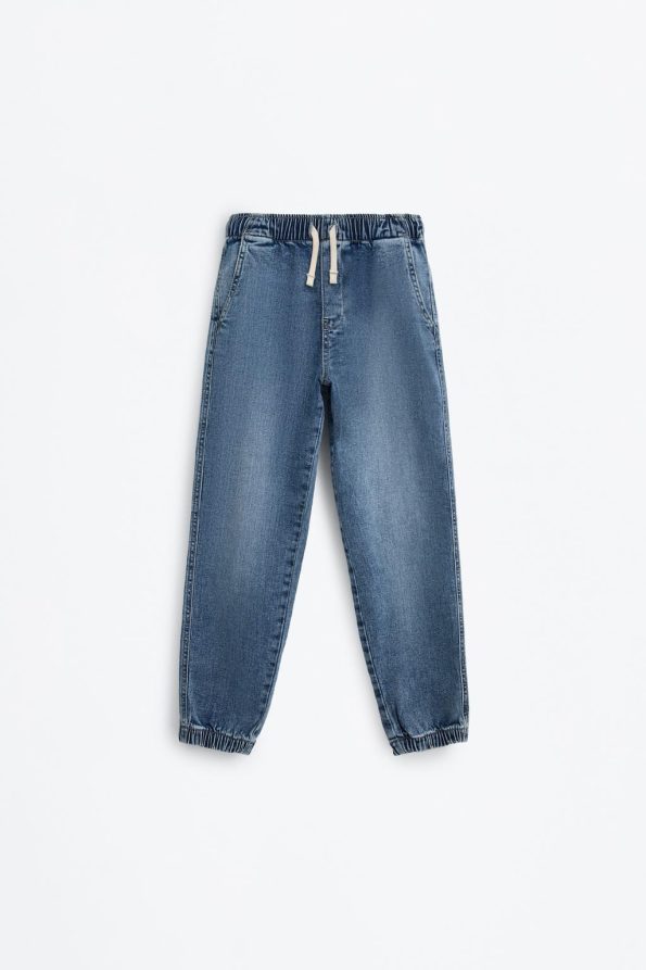 Lightweight Jogger Jeans
