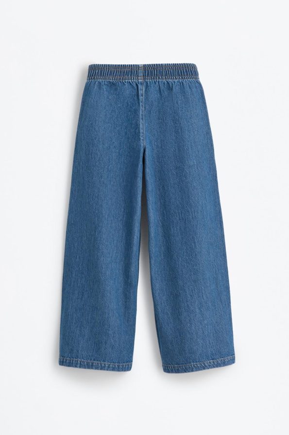 Wide Leg Lightweight Jeans
