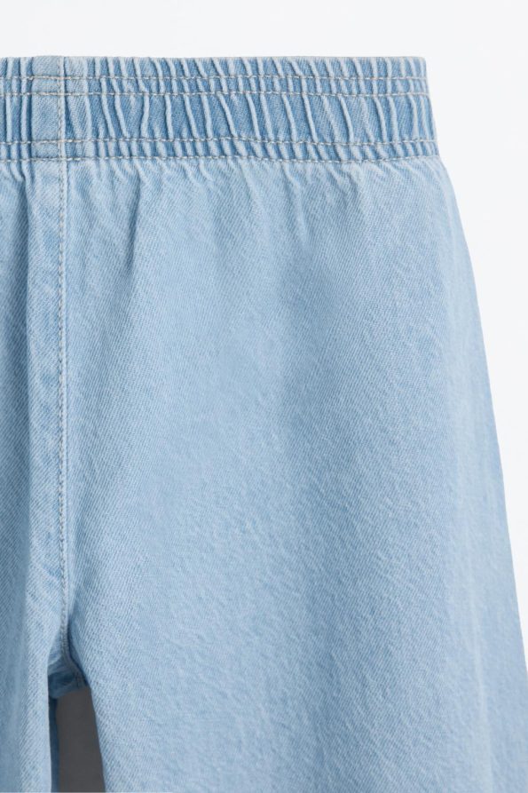 Wide Leg Light Jeans