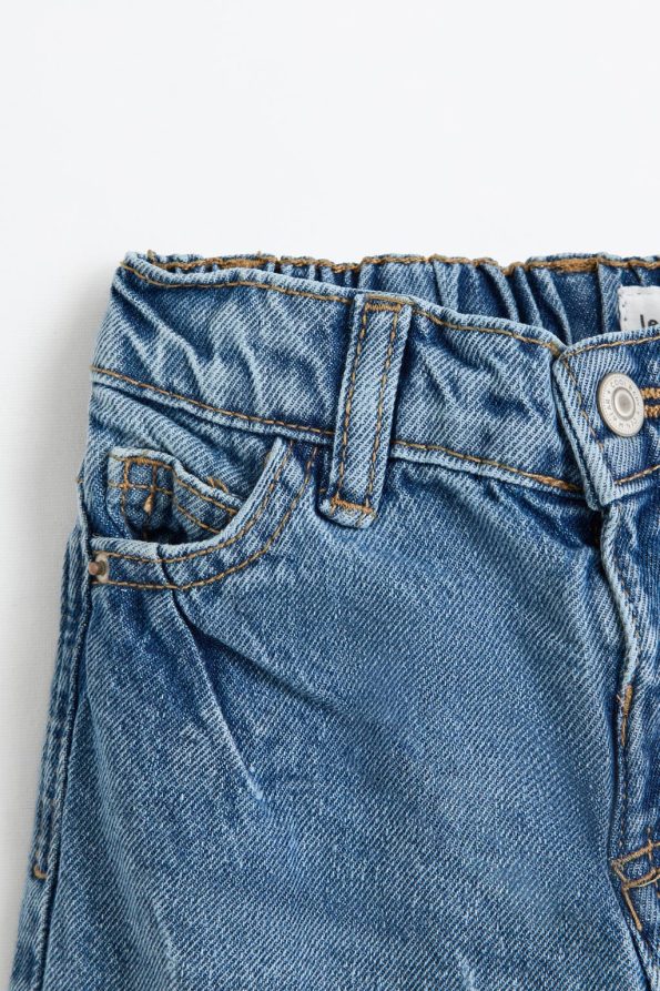 Balloon Fit Jeans