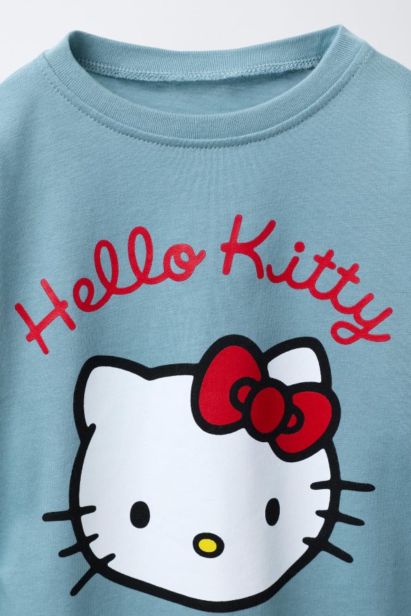 HELLO KITTY © SANRIO RIBBON DETAIL T-SHIRT