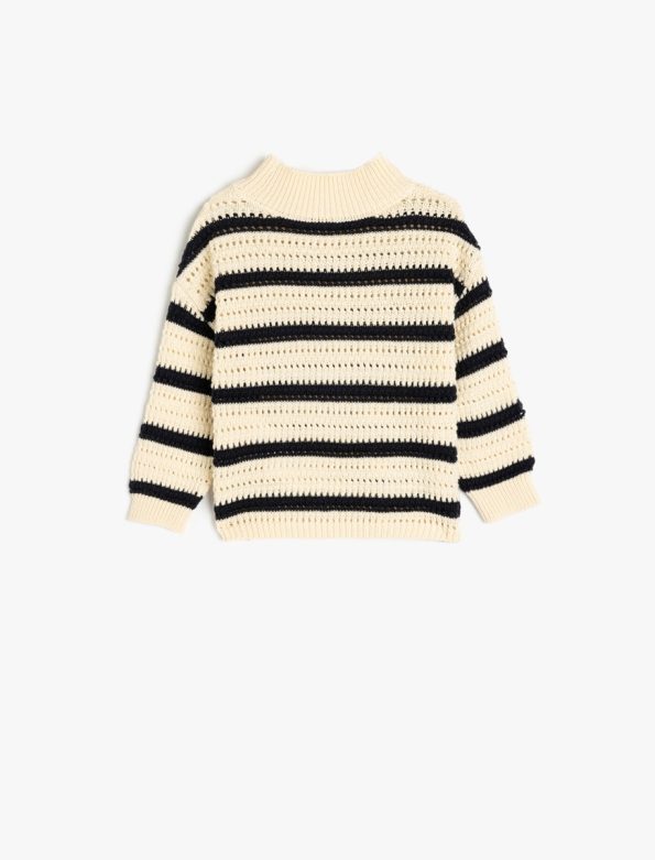 Girls' Long Sleeve Crew Neck Cotton Blend Crop Sweater