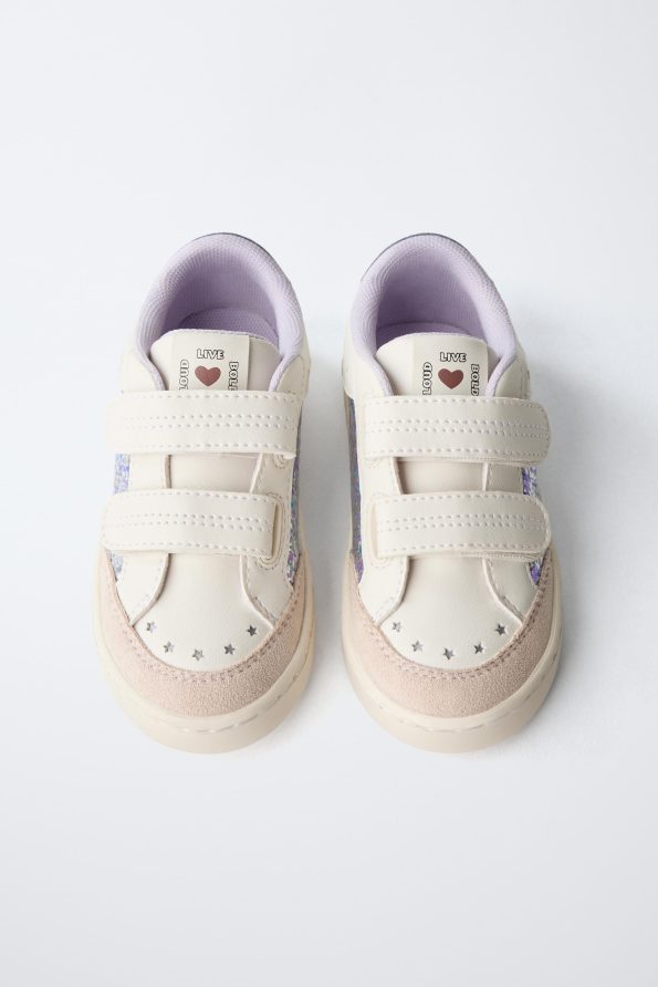 Sparkling Sports Shoes