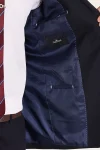 1_org_zoom-12.webp