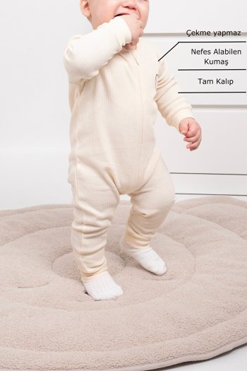 Baby Unisex Long Sleeve Bodysuit - 3 to 24 Months