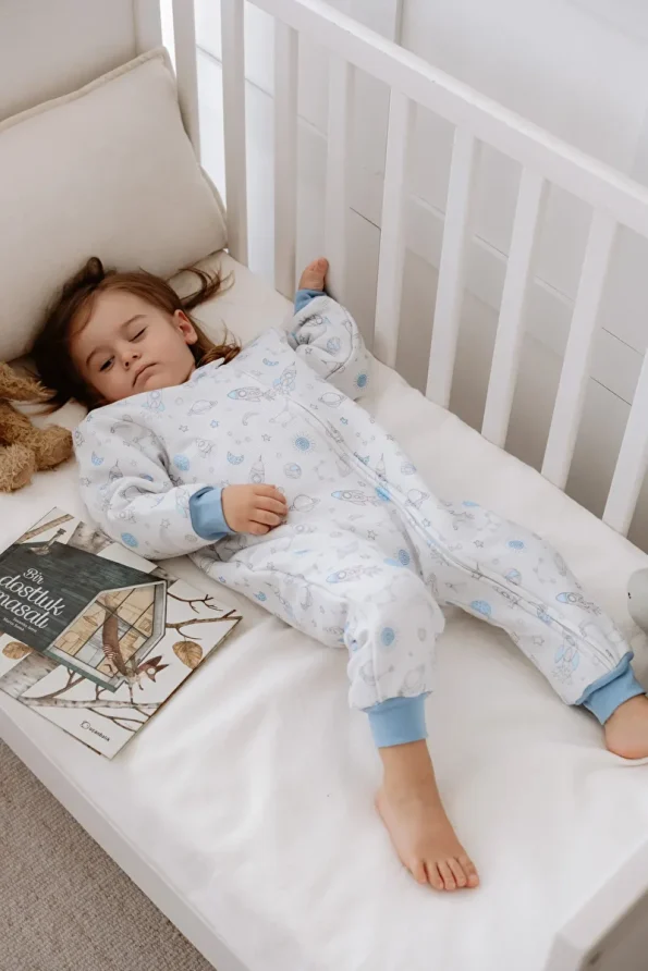 Lilabio Thick Padded 2 Tog Cotton Printed Sleeping Bag for Kids
