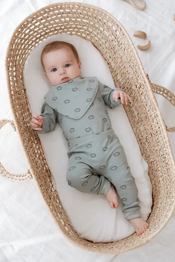 Lilabio 100% Cotton Newborn Bodysuit Set Gift for Boys and Girls