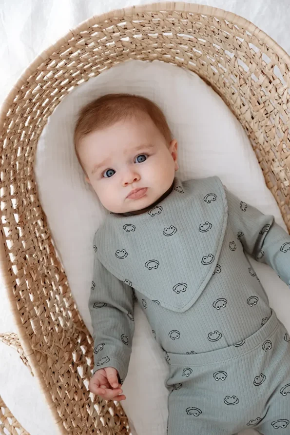 Lilabio 100% Cotton Newborn Bodysuit Set Gift for Boys and Girls