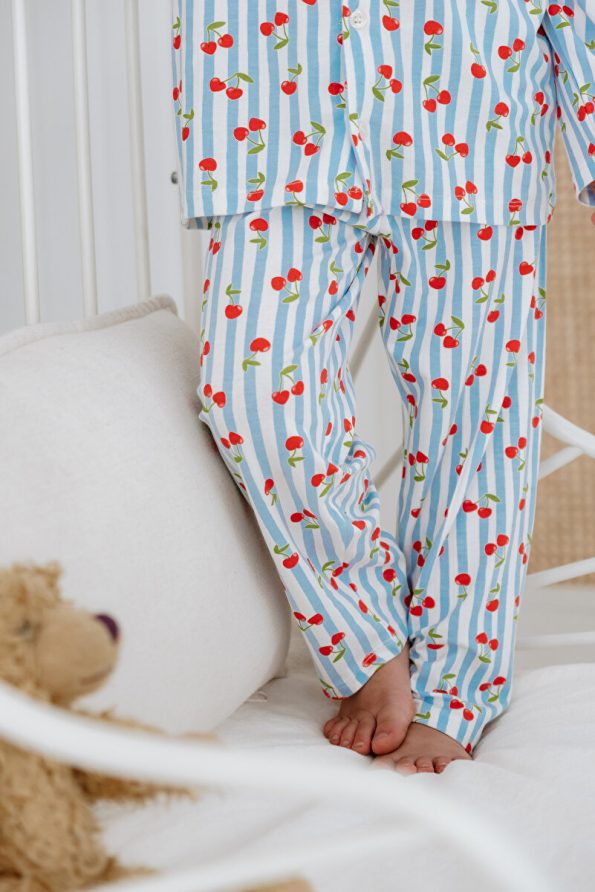 Lilabio Bamboo Fabric Button-Up Girls' Pajama Set