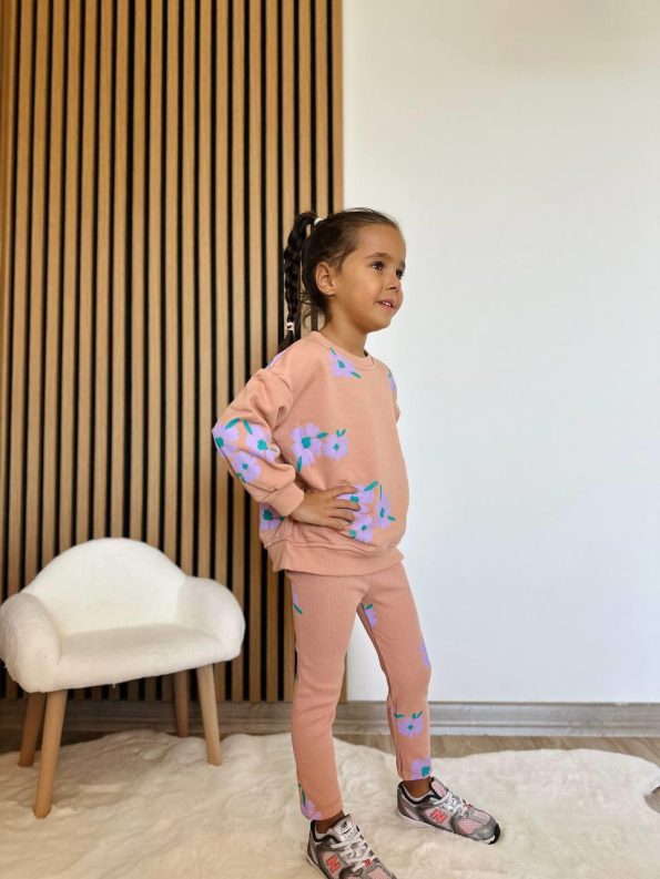 Girls' Cotton Salmon Flower Print Sweatshirt and Leggings Set