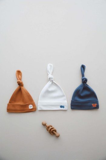 Set of 3 Embroidered Newborn Hats Model 4