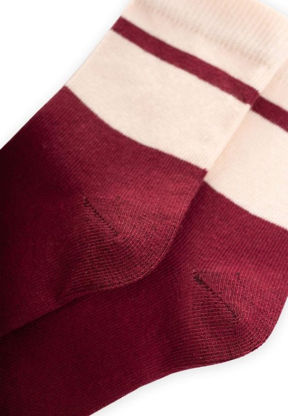 Two-Tone Socks for Ages 3-8 Burgundy