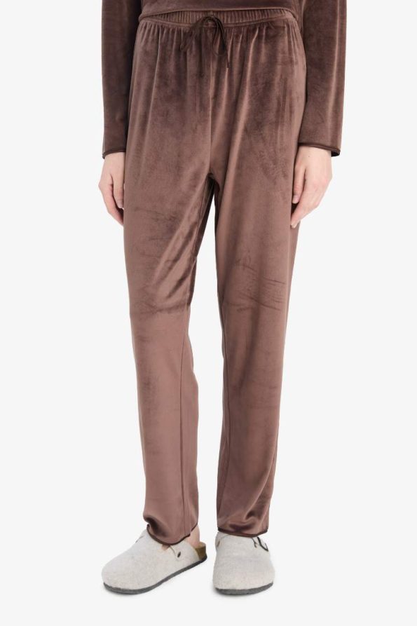 Fall in Love Long Sleeve Velour Pajama Set Regular Fit