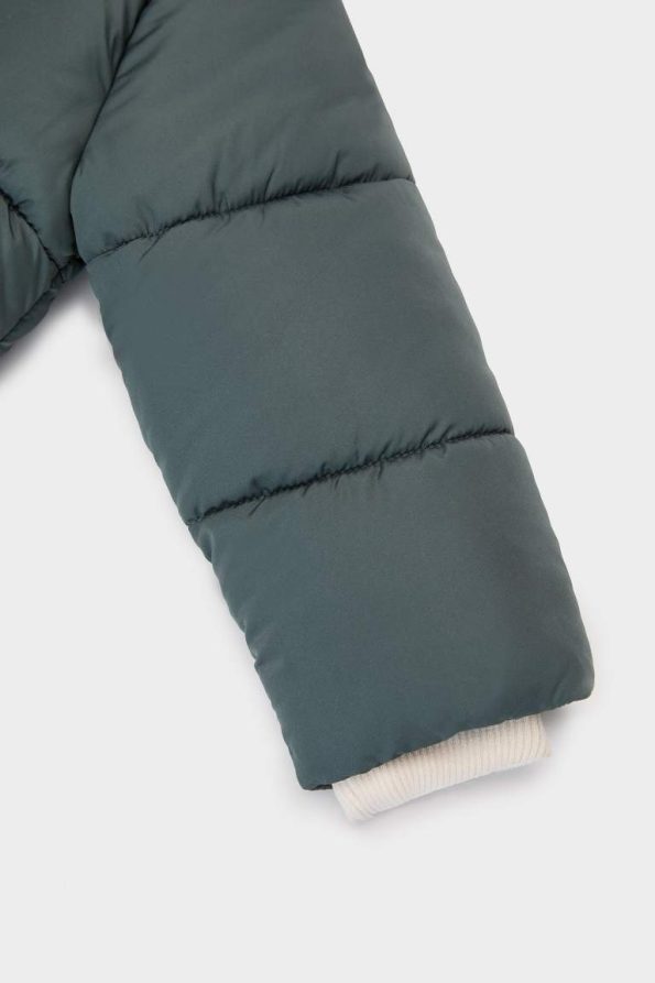 Boys' Waterproof Multi-Color Pocket Puffer Jacket
