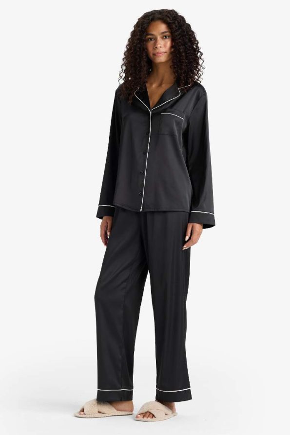 Fall in Love Long Sleeve Satin Pajama Set