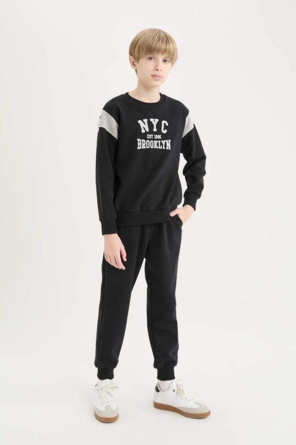 Boys' 2-Piece Printed Sweatshirt and Jogger Set