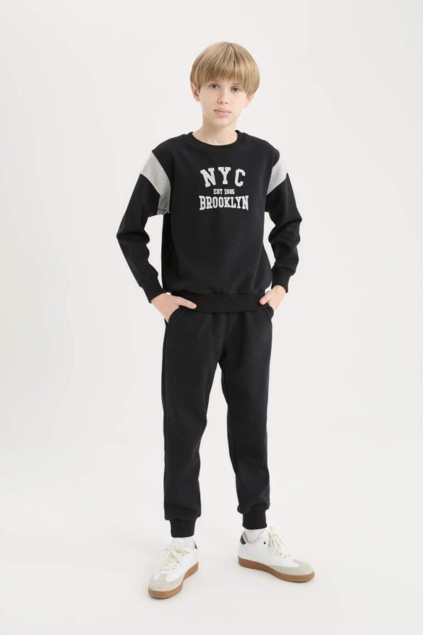 Boys' 2-Piece Printed Sweatshirt and Jogger Set