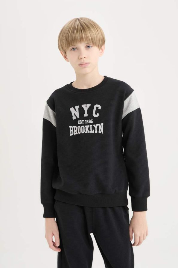 Boys' 2-Piece Printed Sweatshirt and Jogger Set