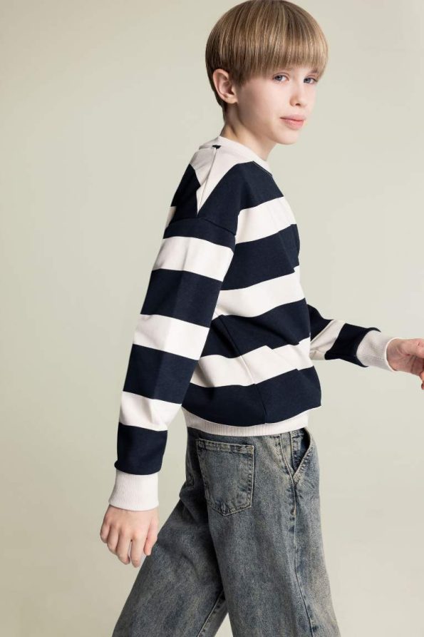 Boys' Oversized Striped Crew Neck Sweatshirt