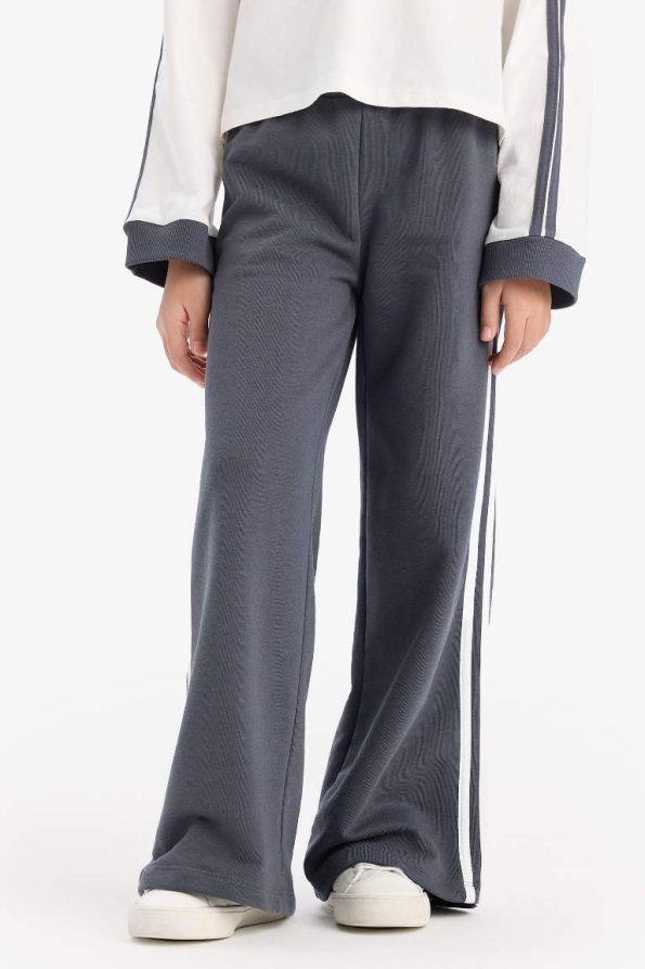 Girls' 2-Piece Set Printed Sweatshirt with Elastic Waist Wide Leg Jogger Pants