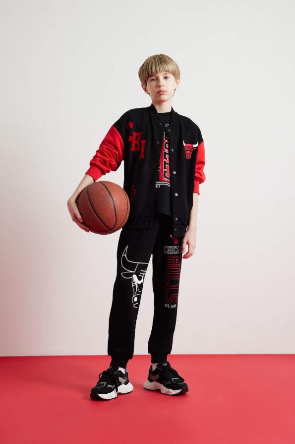 Boys' NBA Chicago Bulls College Collar Snap Button Bomber Jacket