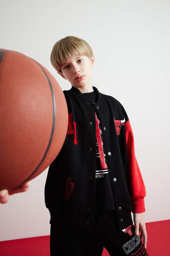 Boys' NBA Chicago Bulls College Collar Snap Button Bomber Jacket