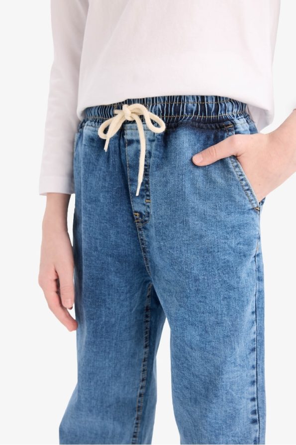 Boys' Straight Fit Stretch Waistband Jean Pants