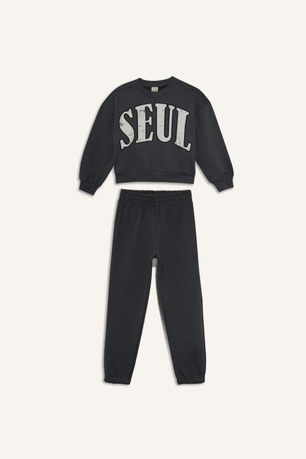 Girls' 2-Piece Printed Sweatshirt and Jogger Set