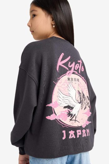 Girls' Oversized Wide Fit Crew Neck Sweatshirt with Back Print